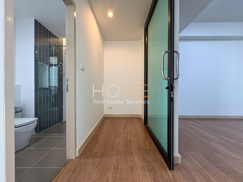 ขายทาวน์โฮมอ่อนนุช อุดมสุข : เบล็ส ทาวน์ สุขุมวิท 50 / 3 ห้องนอน (ขายพร้อมผู้เช่า), Bless Town Sukhumvit 50 / 3 Bedrooms (SALE WITH TENANT) PALM829