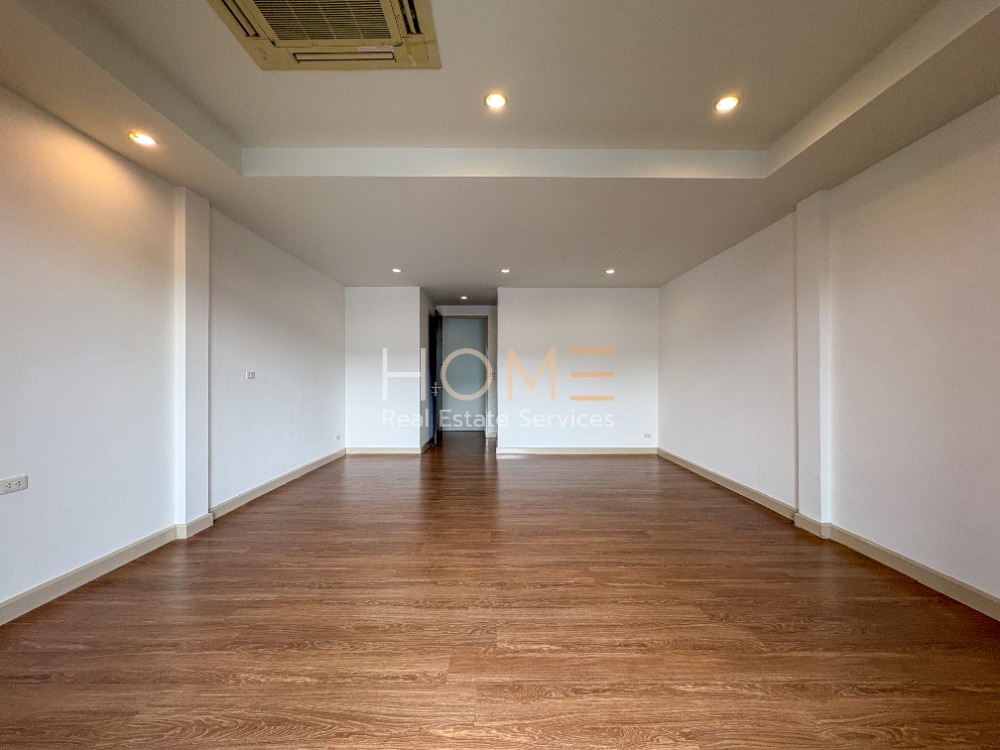 ขายทาวน์โฮมอ่อนนุช อุดมสุข : เบล็ส ทาวน์ สุขุมวิท 50 / 3 ห้องนอน (ขายพร้อมผู้เช่า), Bless Town Sukhumvit 50 / 3 Bedrooms (SALE WITH TENANT) PALM829