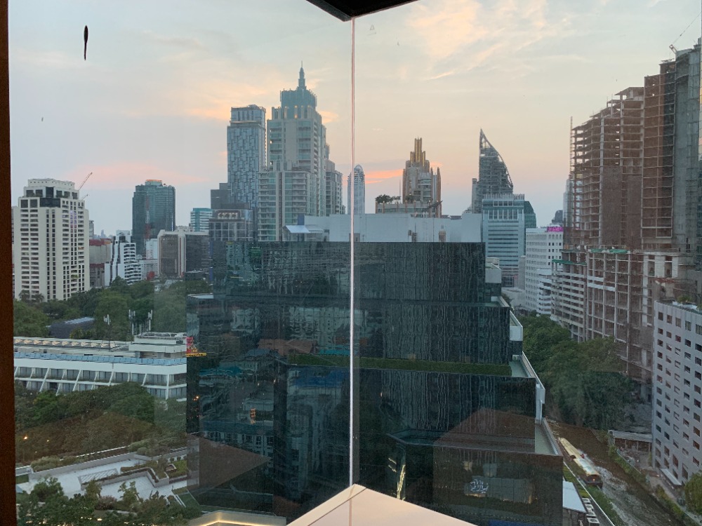 ให้เช่าคอนโดวิทยุ ชิดลม หลังสวน : ⚜️ Best price for rent 2 beds, 1 bath close to Central Embassy ⚜️