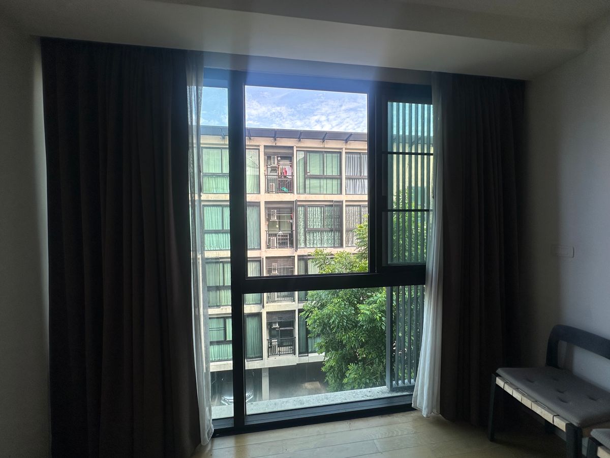 For SaleCondoOnnut, Udomsuk : Condo for sale: Abstracts Sukhumvit 66/1, 1 bedroom, 46 square meters, 4th floor