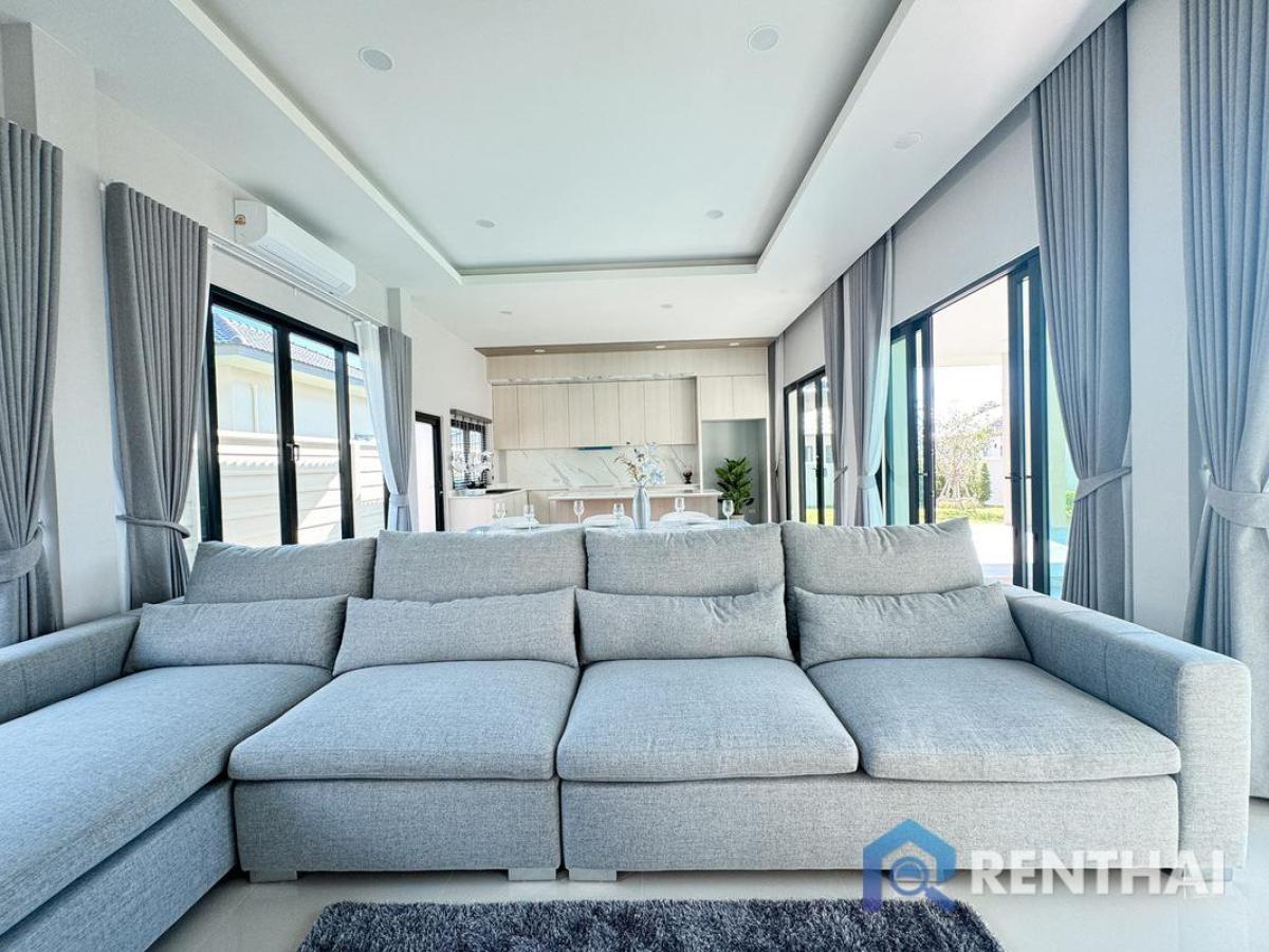 For SaleHousePattaya, Bangsaen, Chonburi : Special offer 3-Bedroom, 4-Bathroom Pool Villa in Pattaya