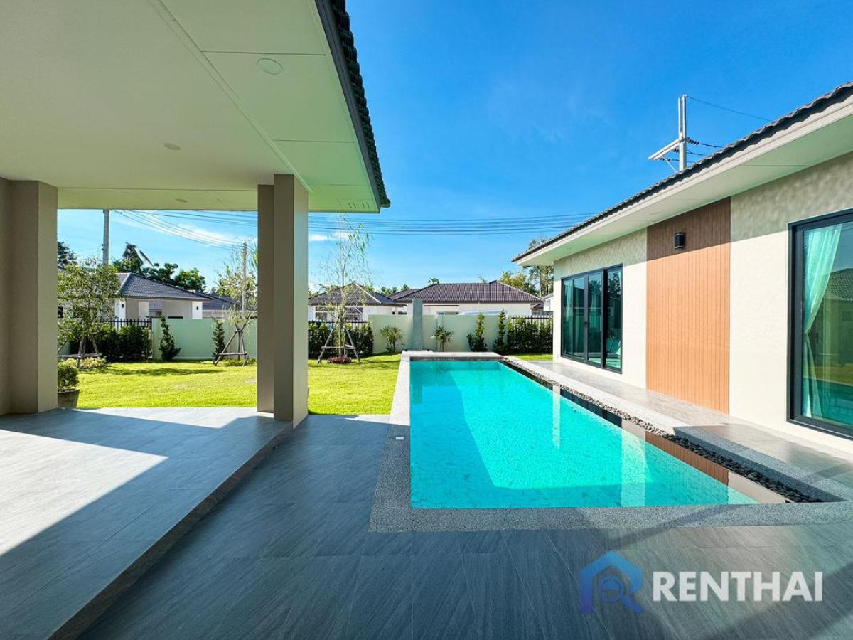 For SaleHousePattaya, Bangsaen, Chonburi : Special offer 3-Bedroom, 4-Bathroom Pool Villa in Pattaya