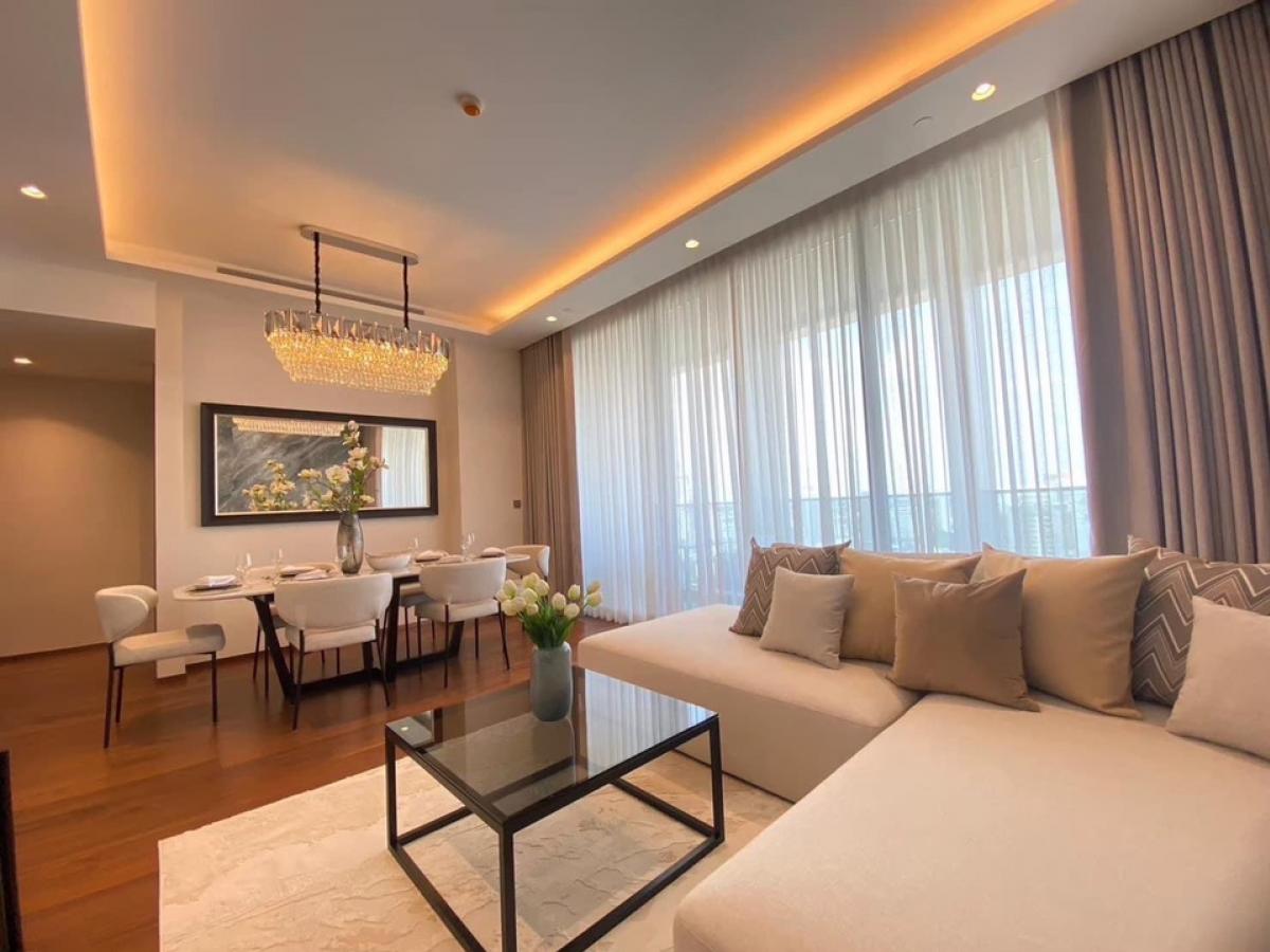 ให้เช่าคอนโดสุขุมวิท อโศก ทองหล่อ : 📍The Estelle Phrom Phong.✨ 2 Bedrooms, 2 Bathrooms with a private lift📏 Spacious 102 Sq.m on a high floor (20+)💰 160,000 THB/month (Code: L1192)