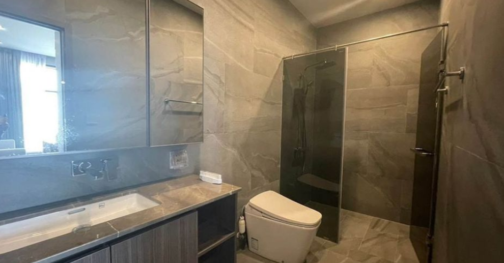 For RentCondoRatchathewi,Phayathai : CONNER Ratchataewee 70 sq.m. Eng 中 日 Please add LINE ID @806qphgn o8415o5483