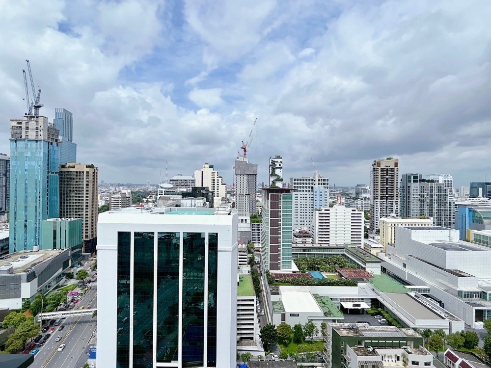 ขายคอนโดราชเทวี พญาไท : 🔥โปรพิเศษ!! ห้องไซส์ใหญ่ห้องสุดท้าย🔥XT Phayathai (2 ห้องนอน, 101 ตร.ม.) เพียง 17.9 MB เท่านั้น!! Tel.0922635410 (เอิร์ธ)