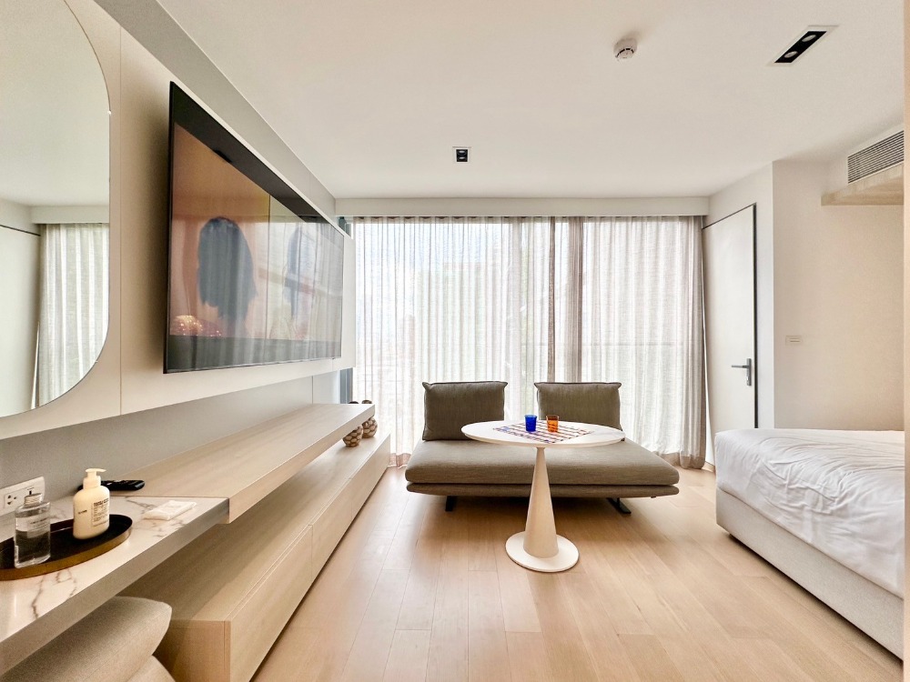 For SaleCondoSukhumvit, Asoke, Thonglor : 🐱Luxury pet-friendly condo, prime location🐶SCOPE Promsri (1 bedroom, 28 sq m.) only 6.6 MB!! Tel.0922635410 (Earth)