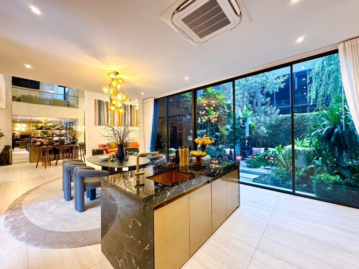 ขายบ้านพัฒนาการ ศรีนครินทร์ : 🔥𝐋𝐀𝐒𝐓 𝐔𝐍𝐈𝐓 🔥(109/22) BuGaan Krungthep Kreetha |4+1 Bed 5 Bath | 655 Sq.m | 46,900,000 M.| นัดชมโครงการ 086-795-9997 (จิมมี่)