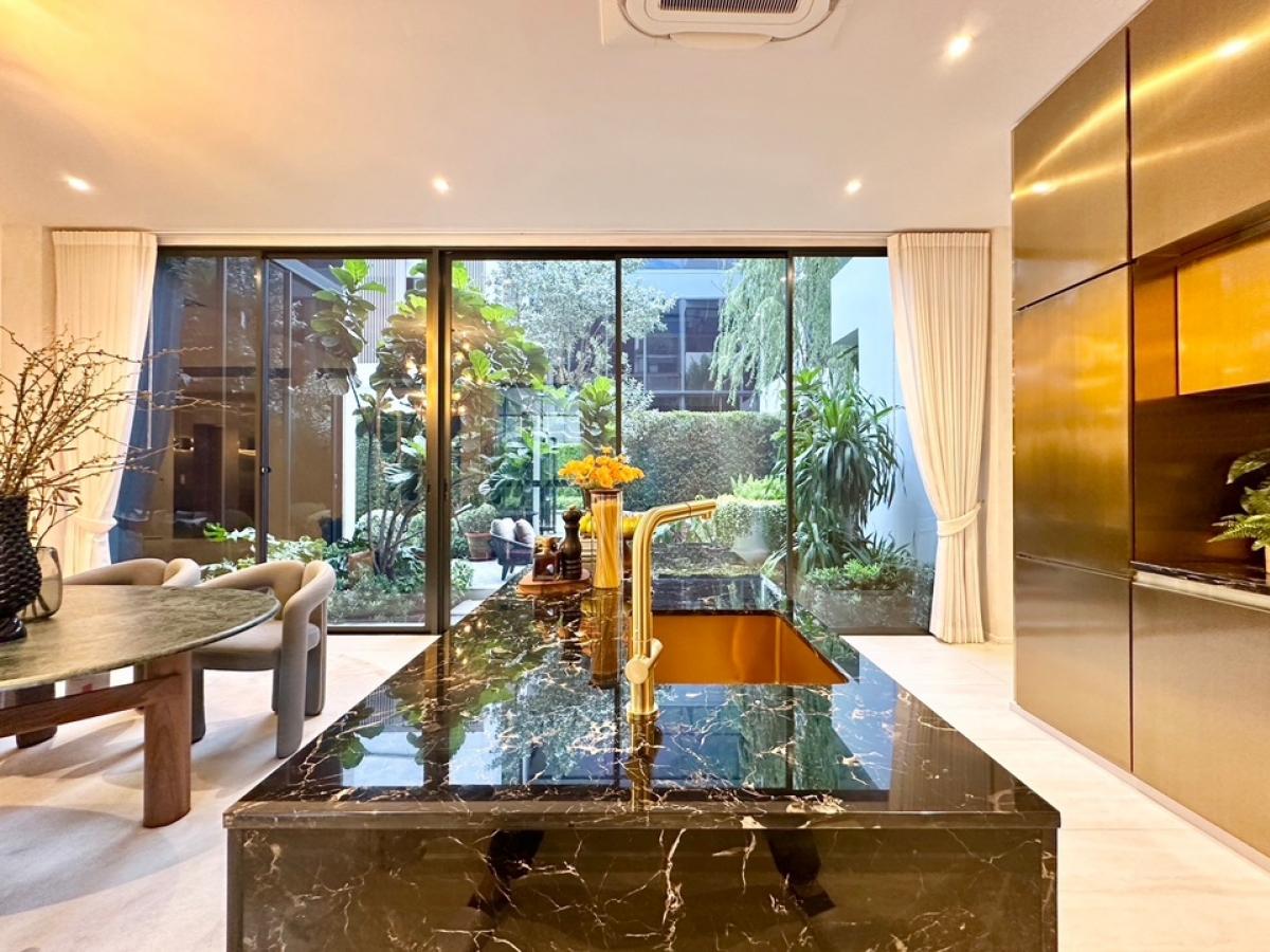 For SaleHousePattanakan, Srinakarin : HOUSE BY BUGAAN Krungthep Kreetha |4Bed 7 Bath | 655 Sq.m | 68,300,000M.| Make an appointment to view the project 086-795-9997 (Jimmy)