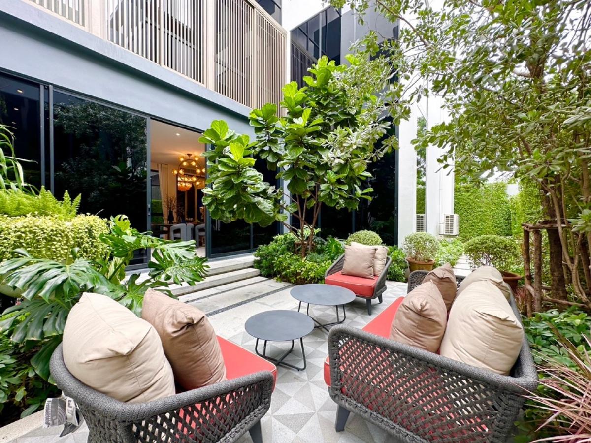 For SaleHousePattanakan, Srinakarin : HOUSE BY BUGAAN Krungthep Kreetha |4Bed 7 Bath | 655 Sq.m | 68,300,000M.| Make an appointment to view the project 086-795-9997 (Jimmy)