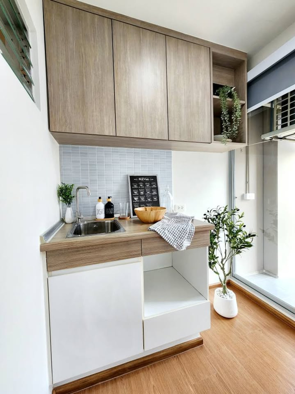 For SaleCondoNawamin, Ramindra : 🌾Decorate your room in a minimalist style at Lumpini Condo Town Raminthra Nawamin.