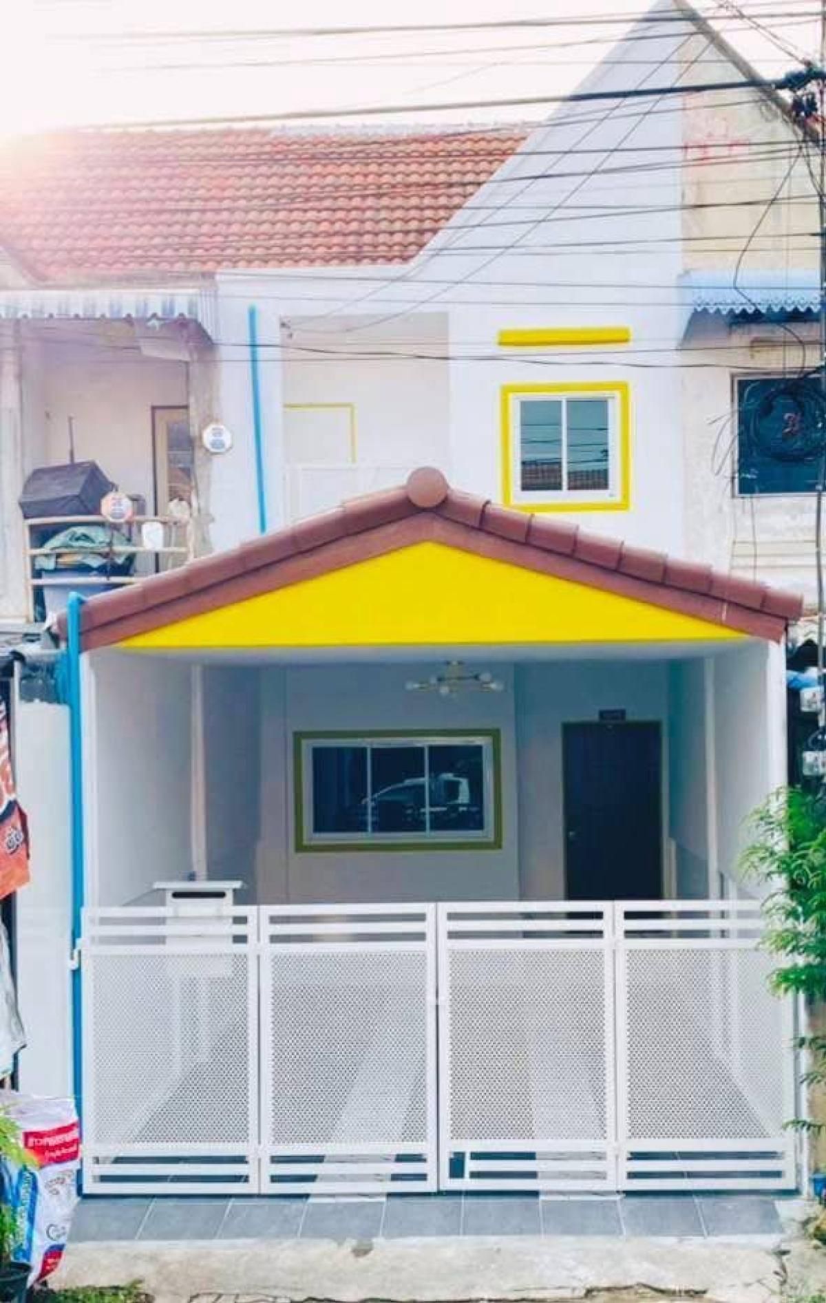 ขายทาวน์โฮมนนทบุรี บางใหญ่ บางบัวทอง : ขายทาวน์เฮ้าส์/ทาวน์โฮม  รัตนาวดี บางบัวทอง บางรักพัฒนา บางบัวทอง นนทบุรี CX-126522