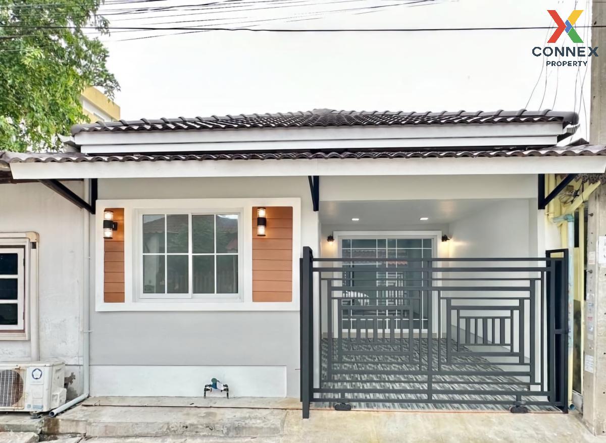 ขายทาวน์โฮมนนทบุรี บางใหญ่ บางบัวทอง : ขายทาวน์เฮ้าส์/ทาวน์โฮม  พฤกษา 3 ซ.วัดลาดปลาดุก บางคูรัด บางบัวทอง นนทบุรี CX-108008