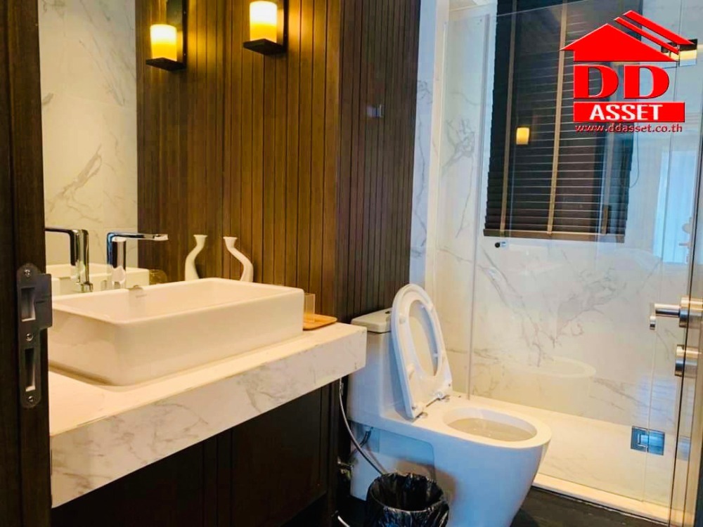 For RentCondoSukhumvit, Asoke, Thonglor : For Rent The Crest Sukhumvit24 The Crest Sukhumvit 24 BTS Phrom Phong Code : C8201