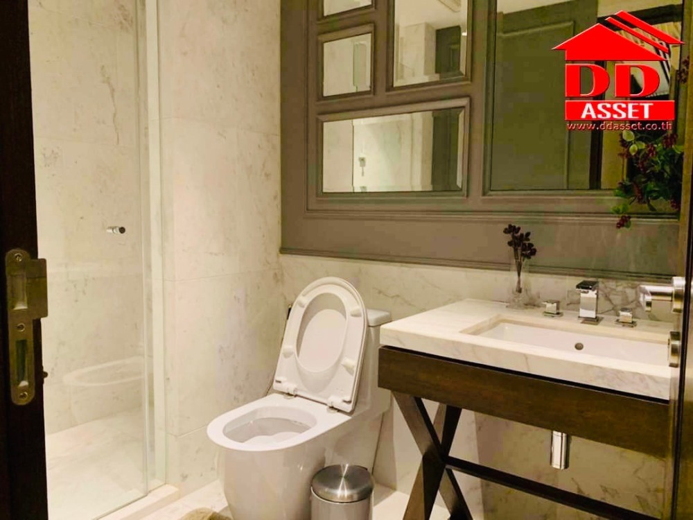 For RentCondoSukhumvit, Asoke, Thonglor : For Rent The Crest Sukhumvit24 The Crest Sukhumvit 24 BTS Phrom Phong Code : C8201