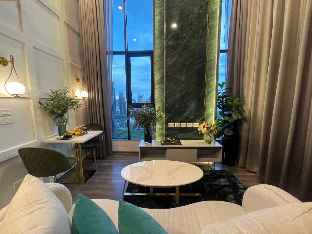 For SaleCondoRama9, Petchburi, RCA : For Sale Duplex Knightbridge space rama9 Price 9,600,000 Baht only