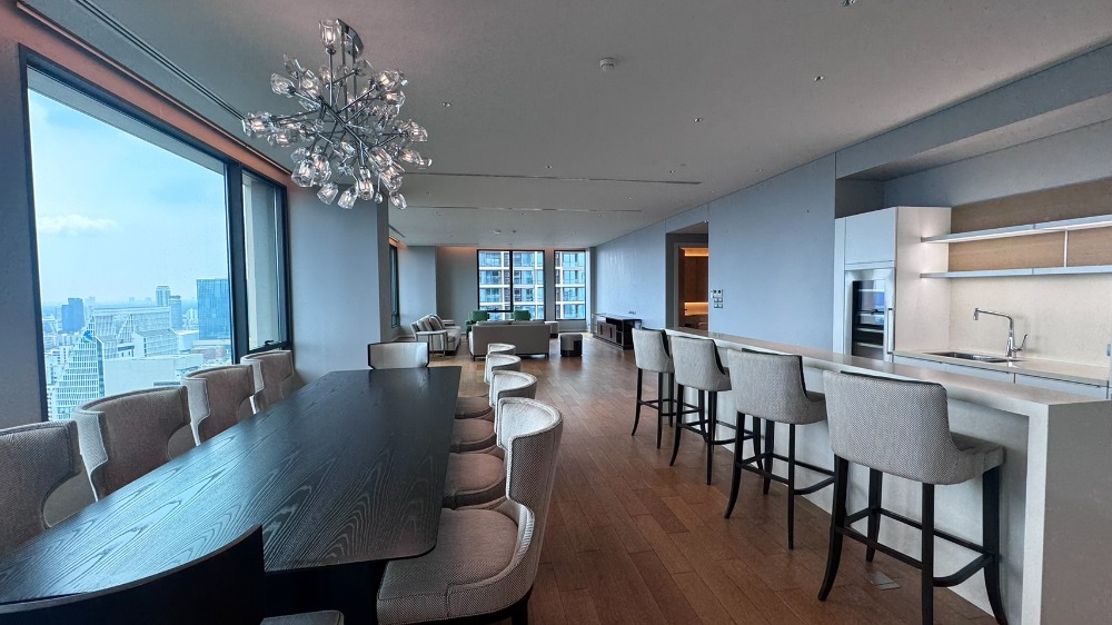 For RentCondoWitthayu, Chidlom, Langsuan, Ploenchit : ☆Penthouse + Pet-friendly☆ 3 Beds Condo near BTS Chidlom for Sale&Rent