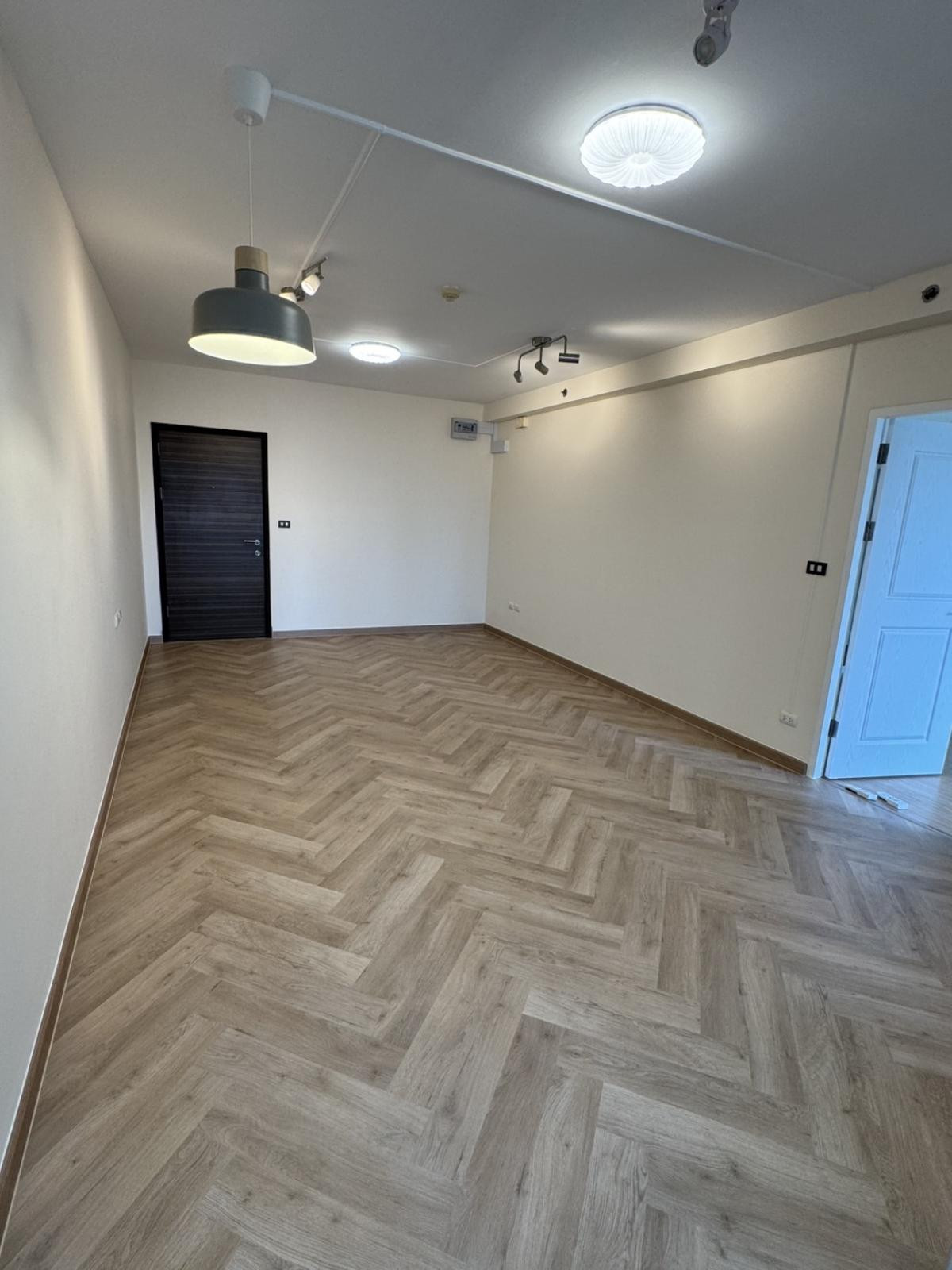 For SaleCondoRama9, Petchburi, RCA : For Sale Condo , Supalai Park Ekamai - Thonglor , BTS-Ekkamai , Bang Kapi , Huai Khwang , Bangkok , CX-19747