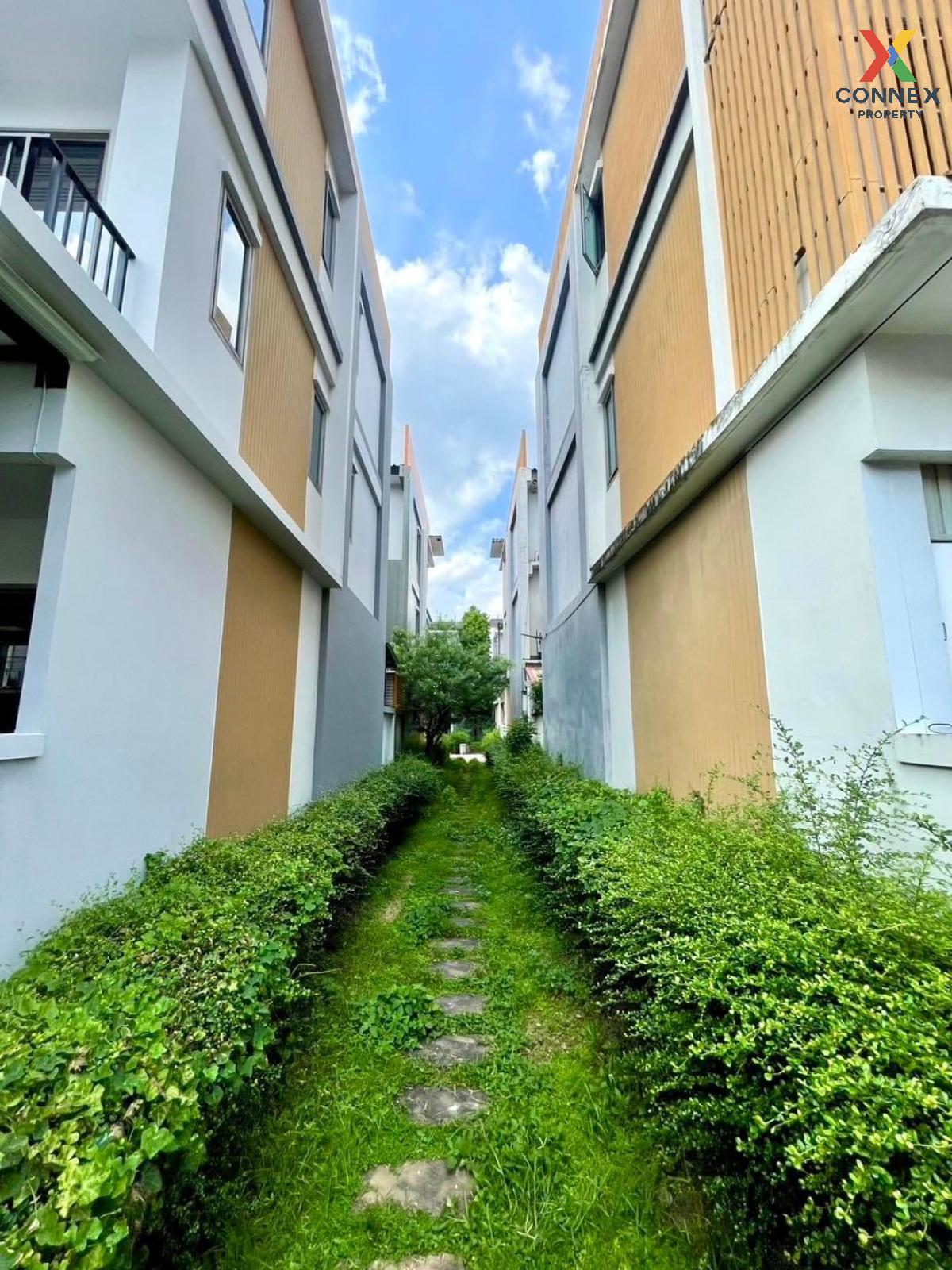 For Sale Townhouse/Townhome , ECO SPACE KASETNAWAMIN , corner unit