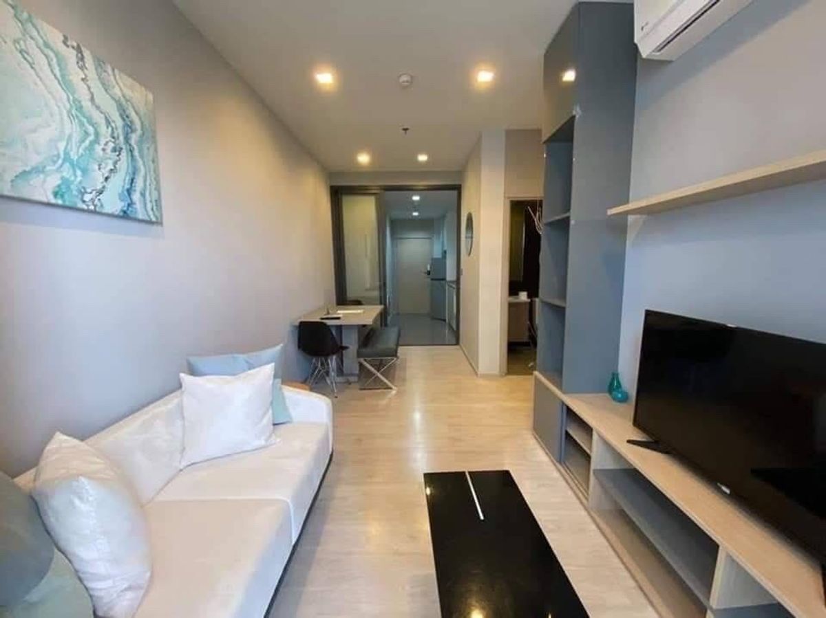 ให้เช่าคอนโดสุขุมวิท อโศก ทองหล่อ : 🔥HOT DEAL 🔥 🔥M Thonglor 10 Condo 🔥| 2 Bed | 57.5 sqm | Floor 18 | Rent 45,000 baht | Pet Friendly Condo 🔥2 ห้องนอน 2 ห้องน้ำ มีอ่างอาบน้ำ 1 ห้องนั่งเล่น 1 ห้องครัวประตูสไลด์ มีระเบียงขนาด 57.5 ตร.ม. ชั้น 18 วิวดีเฟอร์นิเจอร์ครบ ตกแต่งพร้อมอยู่