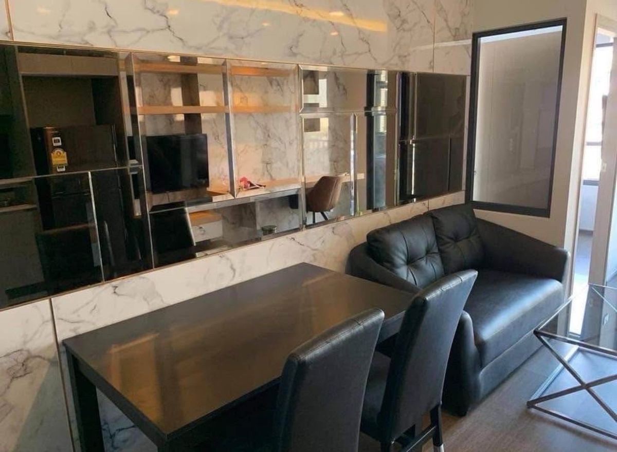 For RentCondoOnnut, Udomsuk : 🔥Beautiful Unit 🔥 Condo for rent, only 50 meters from the BTS, in the heart of On Nut, Ideo Sukhumvit 93, 1 bedroom, 1 bathroom condo with balcony, size 35 sq m, 6th floor, private garden view, fully furnished, beautifully decorated, worth living in.