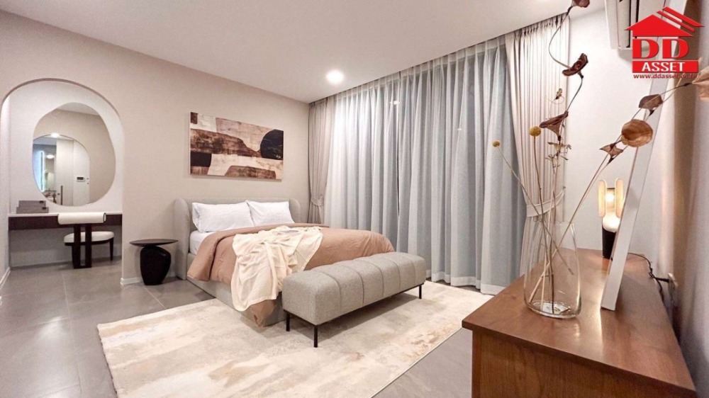 For RentHousePattanakan, Srinakarin : For Rent VIVE KRUNGTHEP KREETHA VIVE Krungthep Kreetha Code : H8119