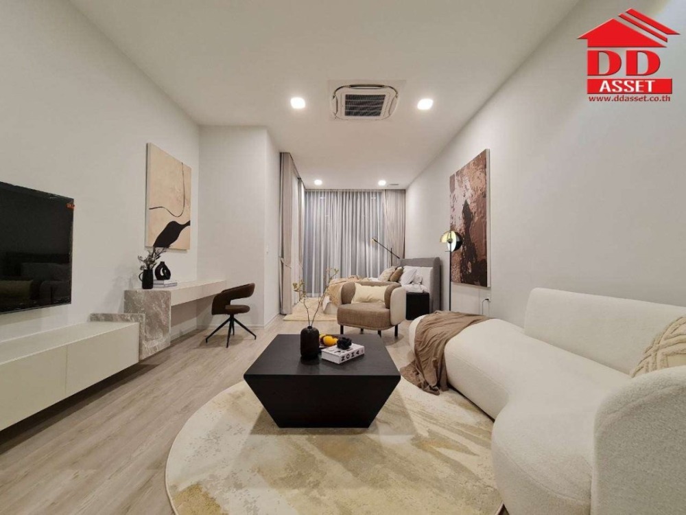 For RentHousePattanakan, Srinakarin : For Rent VIVE KRUNGTHEP KREETHA VIVE Krungthep Kreetha Code : H8119