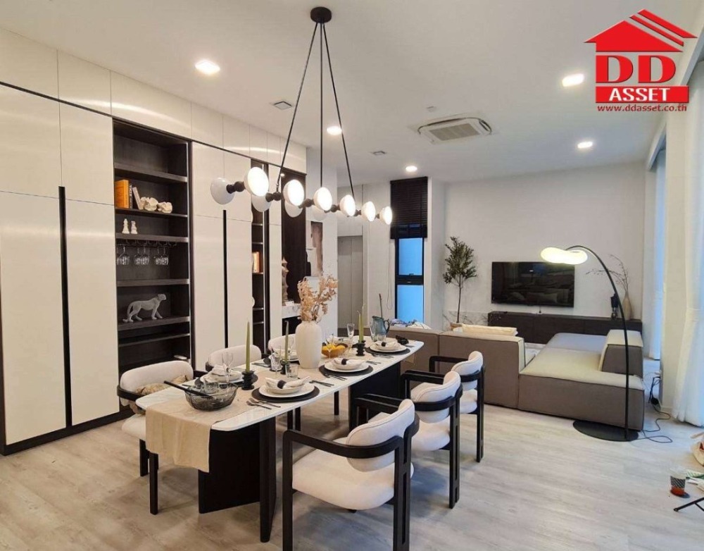 For RentHousePattanakan, Srinakarin : For Rent VIVE KRUNGTHEP KREETHA VIVE Krungthep Kreetha Code : H8119