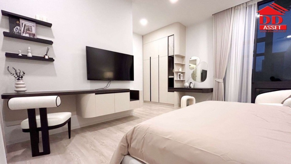 For RentHousePattanakan, Srinakarin : For Rent VIVE KRUNGTHEP KREETHA VIVE Krungthep Kreetha Code : H8119