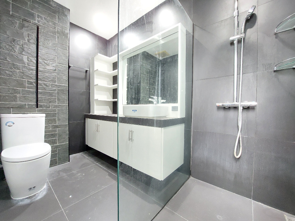 ให้เช่าคอนโดวงเวียนใหญ่ เจริญนคร : ให้เช่า คอนโดวิวแม่น้ำ วอเตอร์มาร์ค เจ้าพระยา ริเวอร์ 98 ตารางเมตร