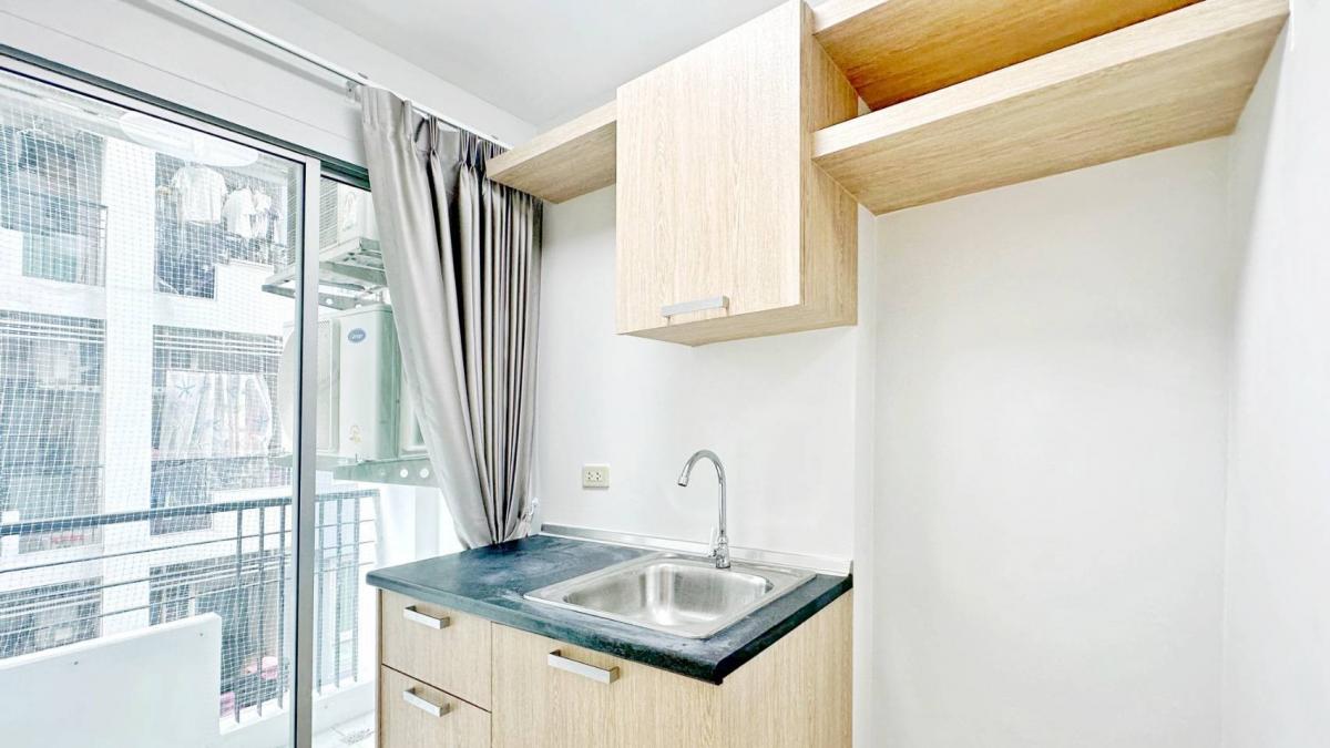 For SaleCondoKasetsart, Ratchayothin : Installments starting at only 6,000 baht/month! Large room, near Plaza Lagoon, great value!🏢 Double U Condominium Lat Phrao-Wang Hin