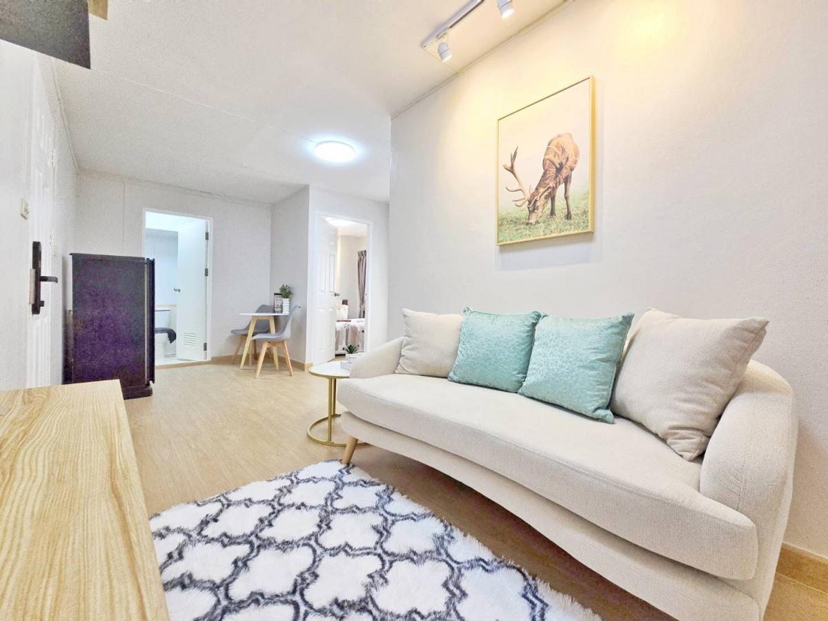 ขายคอนโดเสรีไทย-นิด้า : ผ่อนเริ่มต้นแค่ 2,500 บาท/เดือน! ห้อง 2 นอน ระเบียงกว้าง ทำเลดีสุด ✅️ใกล้รถไฟฟ้าและเดอะมอลล์ บางกะปิ!🌳อัสสกาญจน์ รามคำแหง107🌳