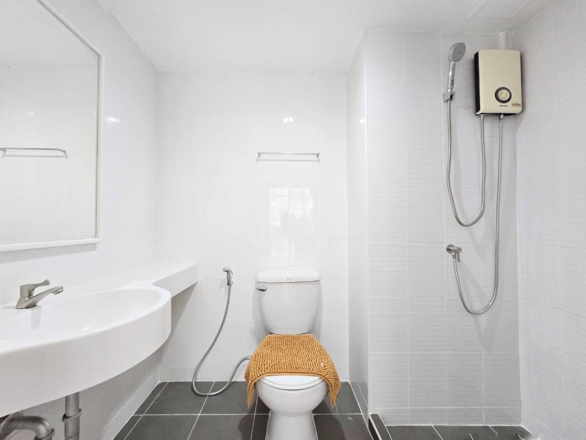 For SaleCondoKaset Nawamin,Ladplakao : Installment only 5,000 baht/month! Beautiful room ready to move in, near the mall and the BTS, only 3 minutes from Lat Phrao! 🔥 Lumpini Condo Town Lat Phrao 1