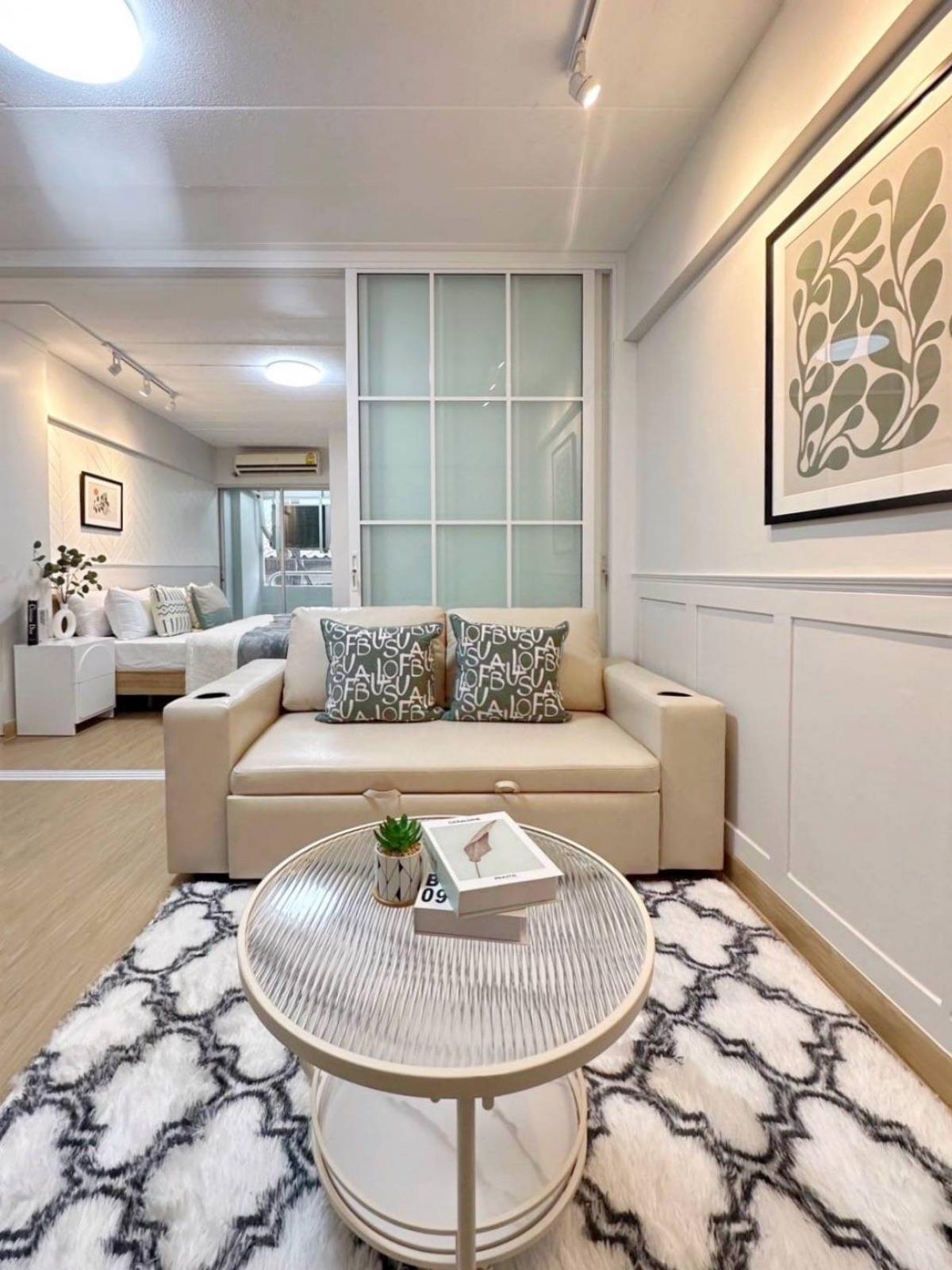 For SaleCondoRatchadapisek, Huaikwang, Suttisan : 🌿 Condo with a home feel, installments starting at only 5,000 baht! 🌿✨ Ratchada City Condo, Soi Pracharat Bamphen 7, ready for you to easily own.