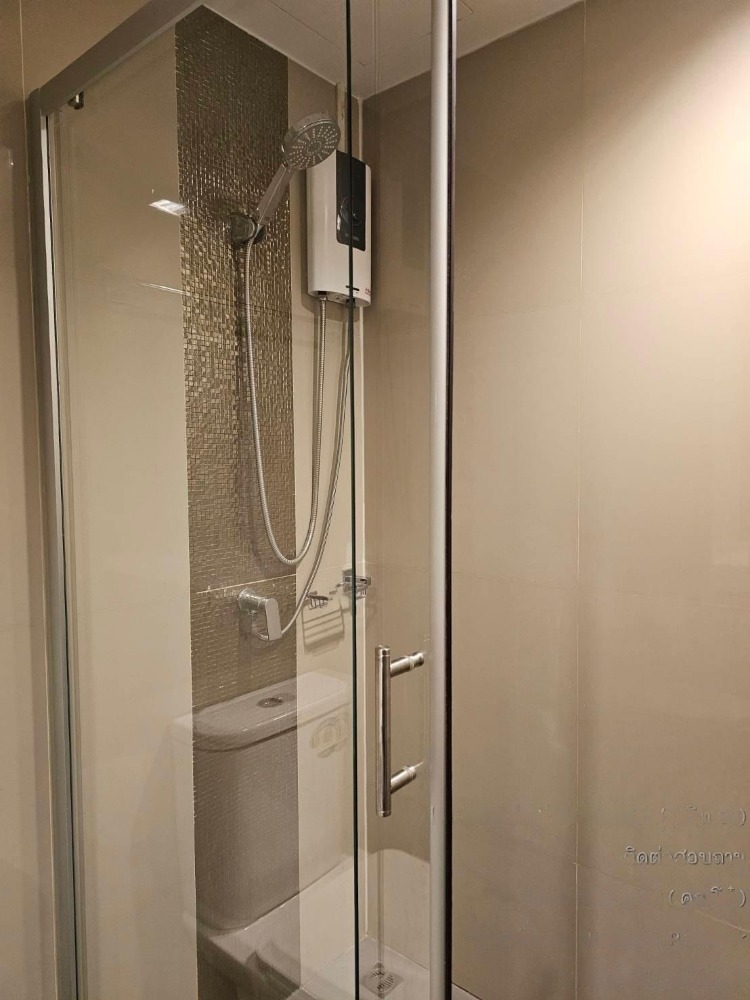 For RentCondoOnnut, Udomsuk : 🚝For rent IDEO S93, next to BTS, studio room, 6th floor, Building A (front building), beautiful room, washing machine, ready to move in, price 14,000 baht.