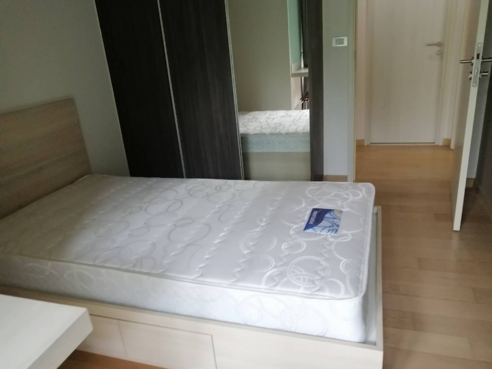 For RentCondoSukhumvit, Asoke, Thonglor : For rent condo Via sukhumvit 49 fully furnished (S15-22248)