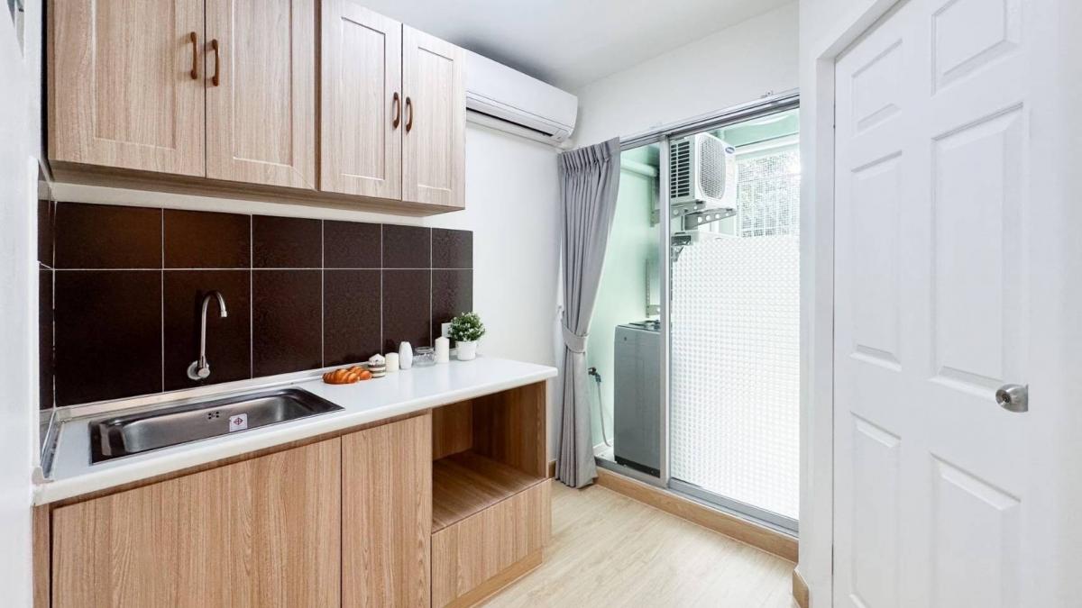 For SaleCondoRamkhamhaeng, Hua Mak : 👉Lumpini Condo Town Bodindecha-Ramkhamhaeng✨️✅️Next to Bodindecha School ✅️Near Ramkhamhaeng University, a food source Town in town🤩