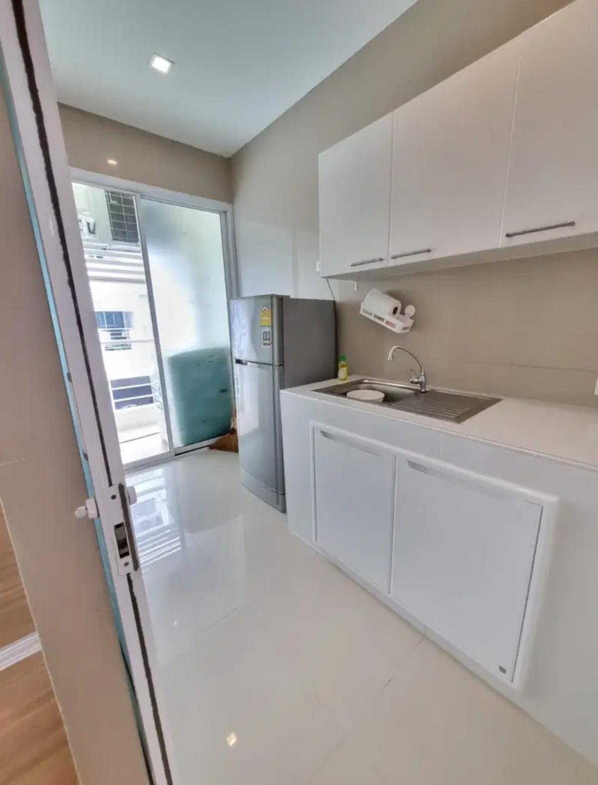 ให้เช่าคอนโดลาดพร้าว101 แฮปปี้แลนด์ : happy condo ชั้นสอง สภาพสวย เพียง9000- เท่านั้น 0928242499