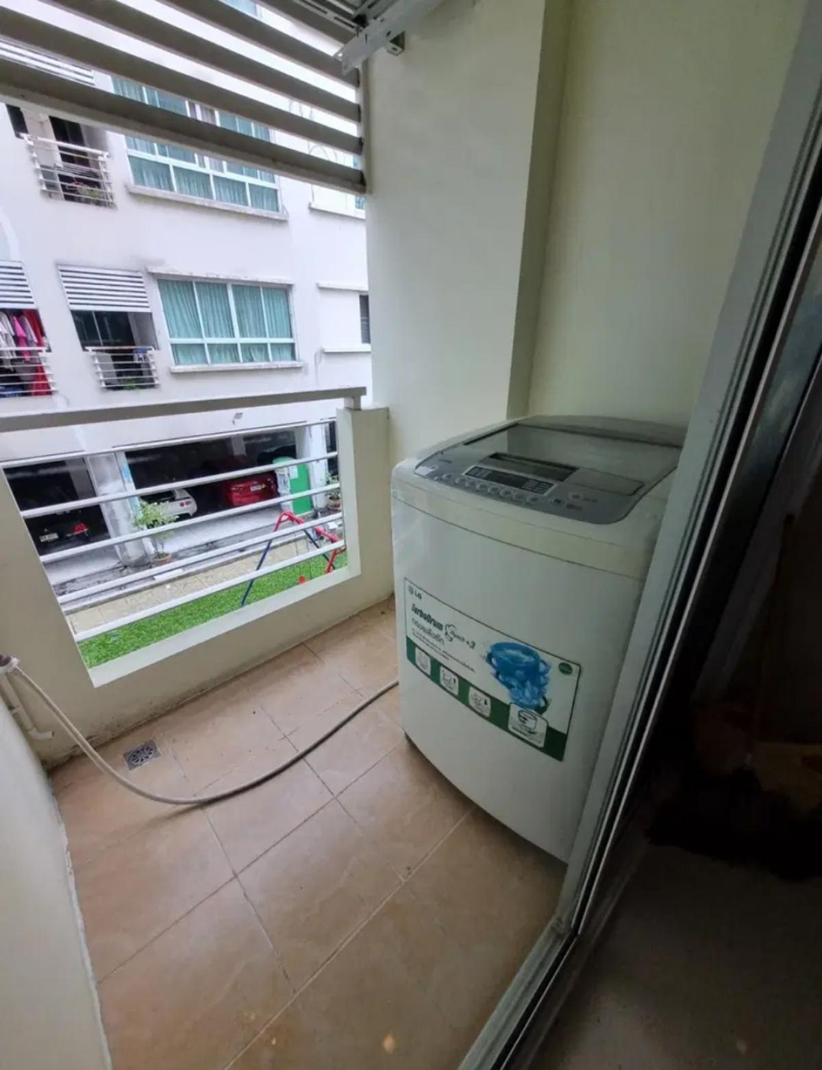 ให้เช่าคอนโดลาดพร้าว101 แฮปปี้แลนด์ : happy condo ชั้นสอง สภาพสวย เพียง9000- เท่านั้น 0928242499