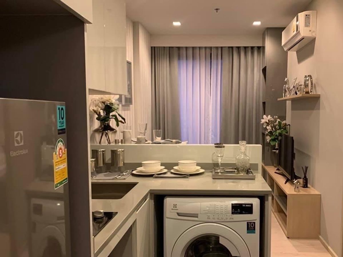 ให้เช่าคอนโดสุขุมวิท อโศก ทองหล่อ : 🔥HOT DEAL 🔥 🔥M Thonglor 10 Condo 🔥 | Pet Friendly Condo 🔥1 ห้องนอน 1 ห้องน้ำ มีระเบียงใหญ่ ขนาด 32 ตร.ม. ชั้น 9 วิวระเบียงทิศตะวันออก สวยๆ เฟอร์นิเจอร์ครบ ตกแต่งพร้อมอยู่
