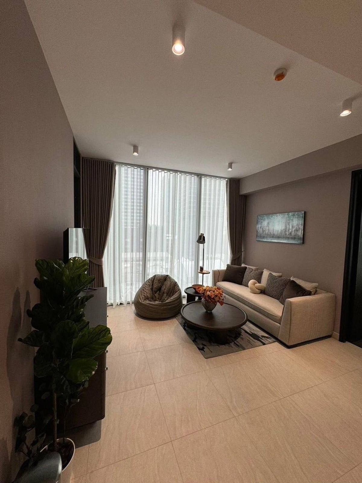 For RentCondoSathorn, Narathiwat : 🔥DON'TAIT Sathorn 12 Condo | 2 Beds | 98 SQM | Floor 9 | RENT 98,000 BAHT | Pets Friendly Condo 🔥rare Item🔥Condo in the Heart of Sathorn Pets Friendly For Rent 🔥 Central Condo Rent 🔥