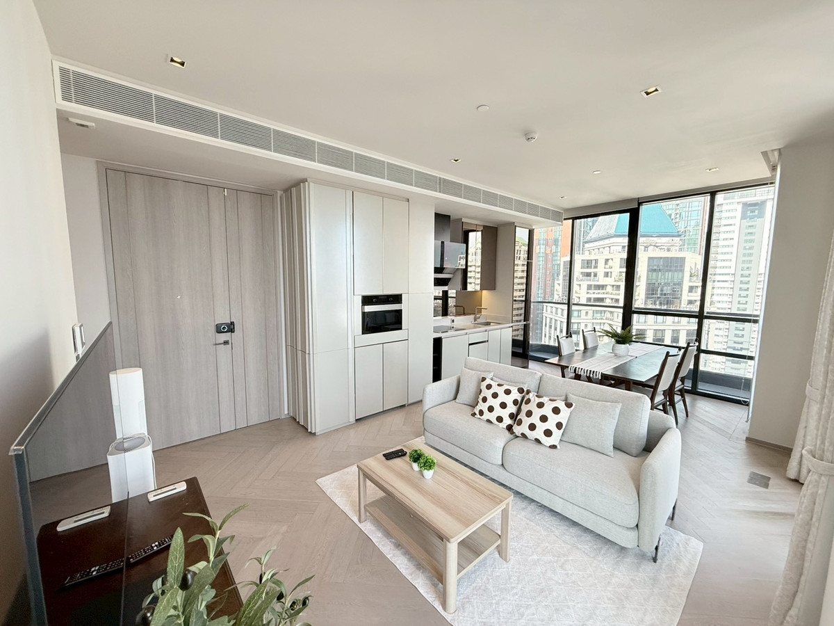 For RentCondoSathorn, Narathiwat : Luxury Fully furnished condo for rent in Soi Suan Plu 2 Bedrooms - Sathorn