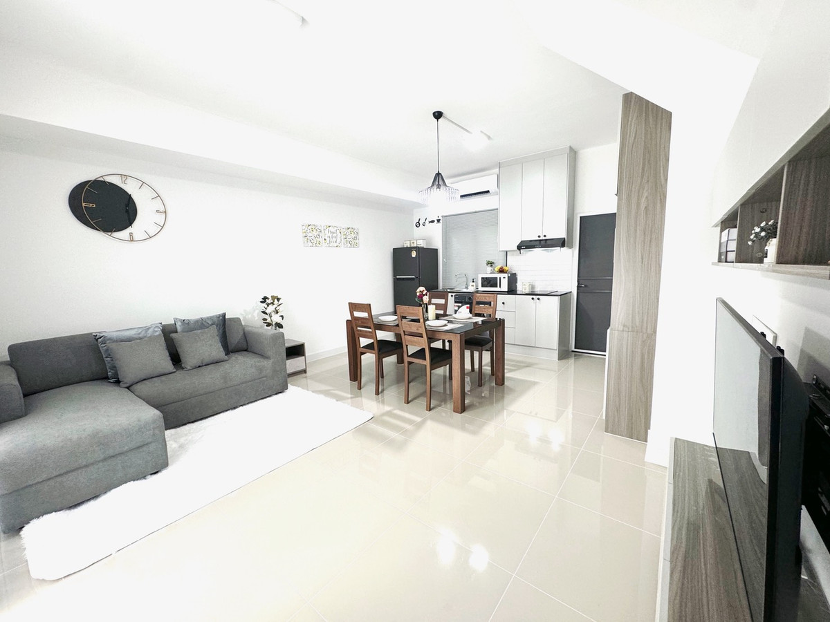 ให้เช่าทาวน์โฮมบางนา แบริ่ง ลาซาล : Fully Furnished ใกล้ห้าง ใกล้ทางด่วนและโรงเรียนนานาชาติชั้นนำ