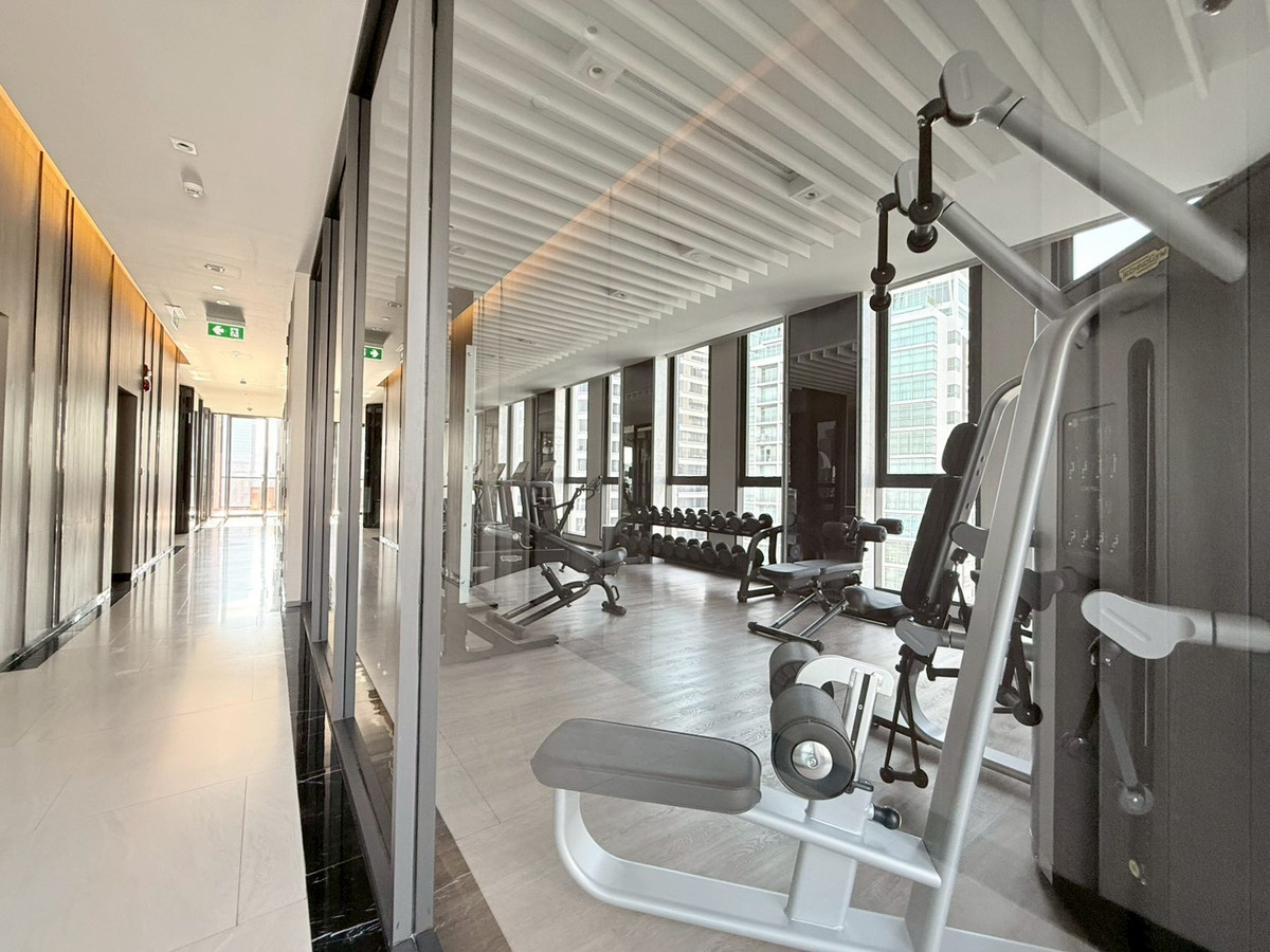 For RentCondoSathorn, Narathiwat : Luxury Fully furnished condo for rent in Soi Suan Plu 2 Bedrooms - Sathorn