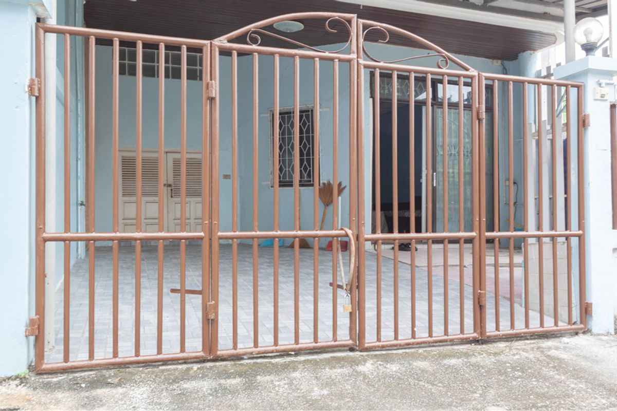 ให้เช่าทาวน์โฮมโชคชัย4 ลาดพร้าว71 : ให้เช่าทาวเฮาส์ 3 ชั้น ลาดพร้าว 71 (เจ้าของปล่อยเอง)