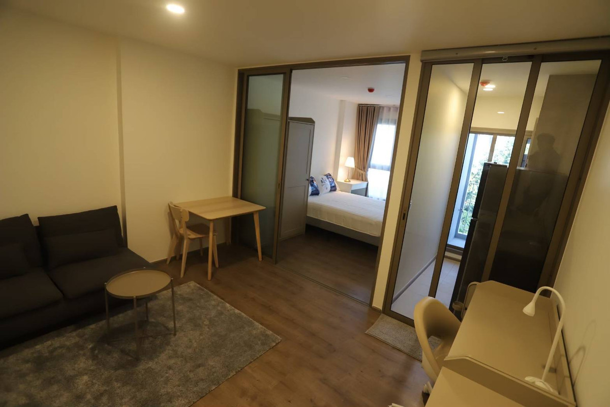 For RentCondoPinklao, Charansanitwong : 🏡 For rent Aspire Pinklao - Arun Ammarin, Low-Rise Condo, 5 floors, near Siriraj Hospital 🏥