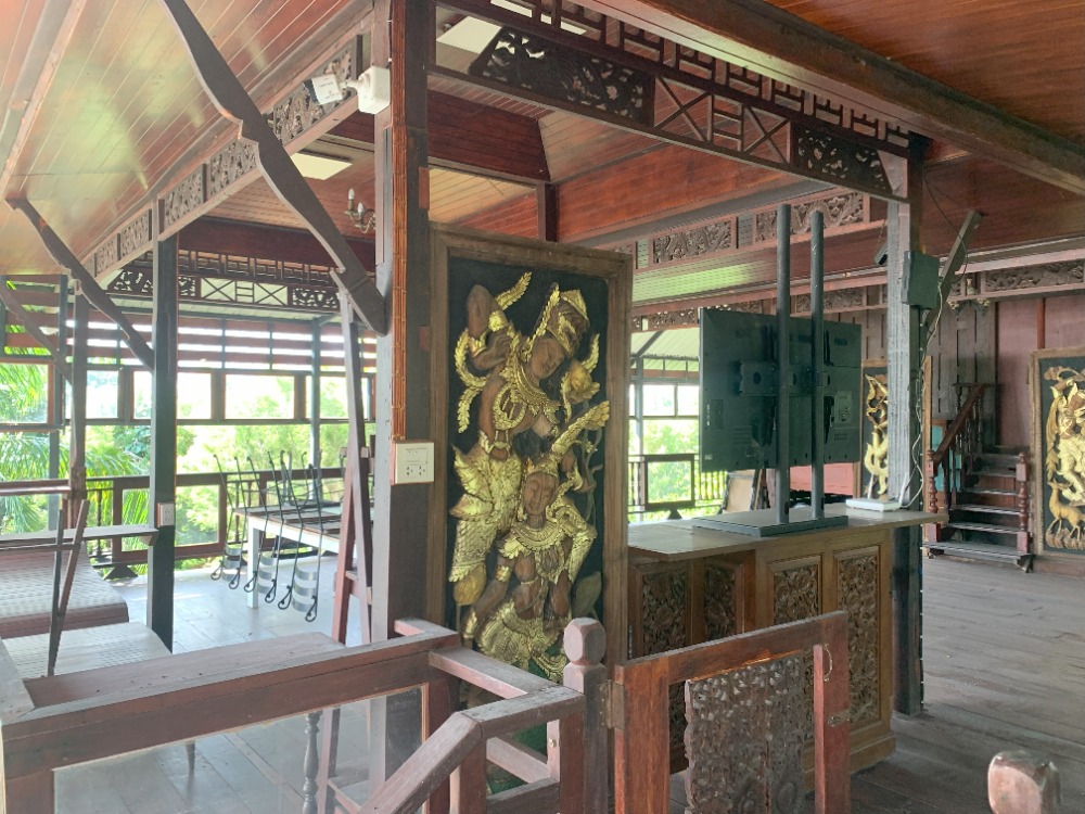 For RentWarehouseChachoengsao : Warehouse 500 sqm. for rent with 2 ฺBeautiful Thai House 200 sqm. ready for use as office space