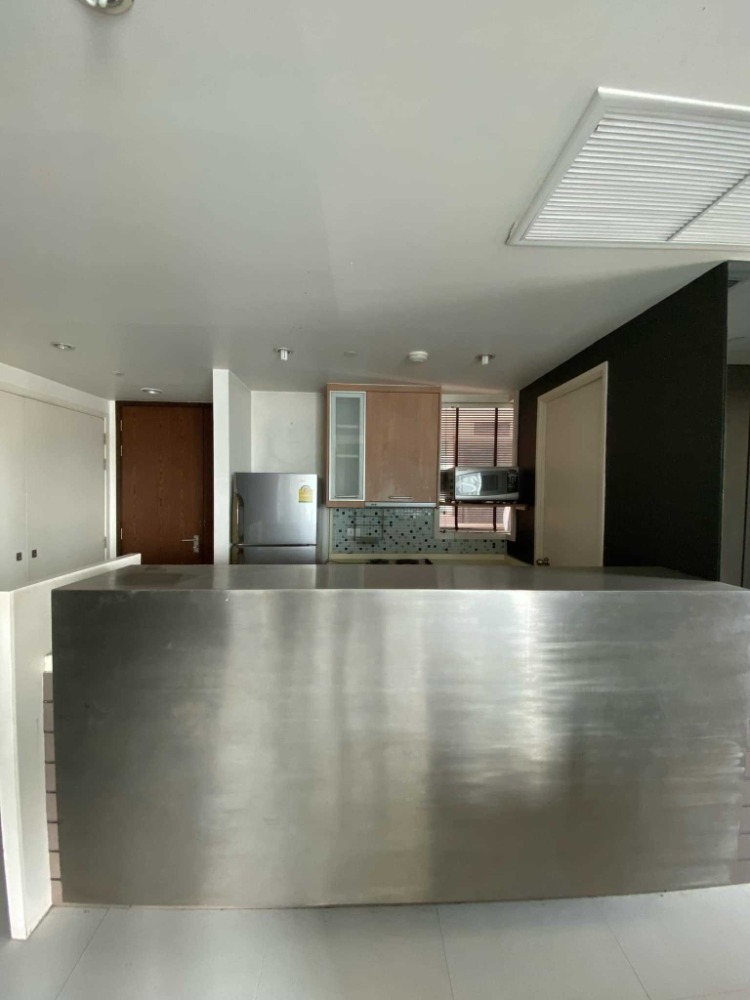 For SaleCondoWitthayu, Chidlom, Langsuan, Ploenchit : - Urgent Sale - Manhattan Chidlom (Manhattan Chidlom) Ready to move in (S05-1247)