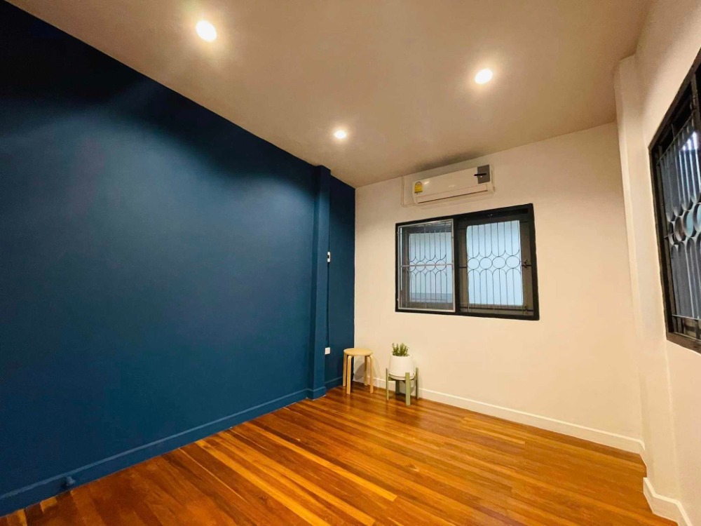 For SaleHouseRama5, Ratchapruek, Bangkruai : -Urgent Sale- Single house, Tiwanon 52 with tenant (S05-1327)