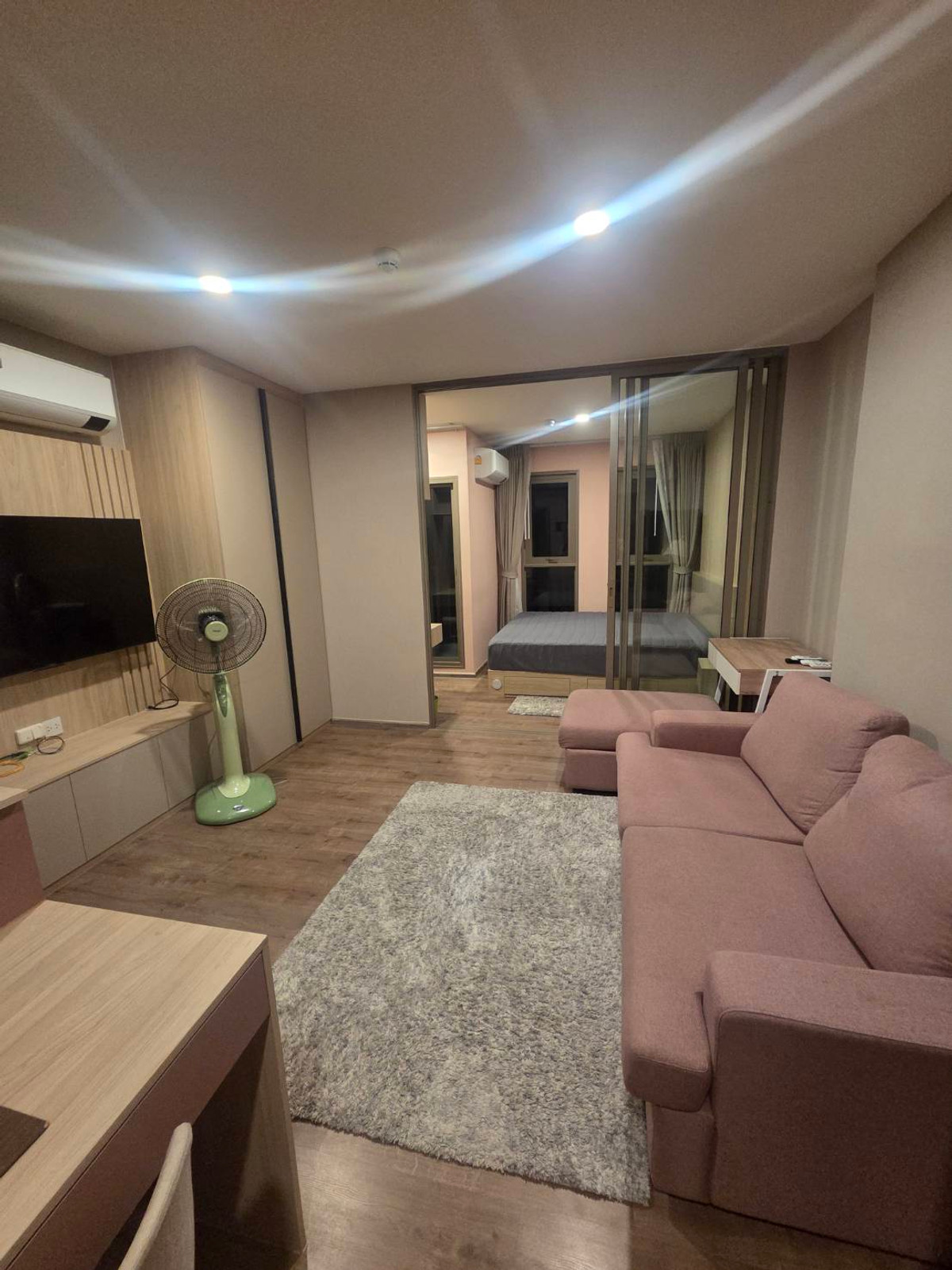 🏡 ให้เช่า Aspire Pinklao - Arun Ammarin  คอนโด Low-Rise 5 ชั้น ใกล้ รพ.ศิริราช 🏥 Loading...