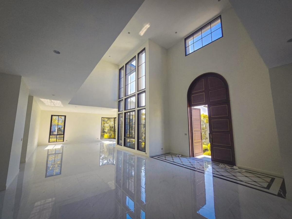 ขายบ้านเกษตรศาสตร์ รัชโยธิน : 📢👇 นาราสิริ พหล-วัชรพล (Narasiri: Phahol – Watcharapol) แปลงมุม พร้อมสวนส่วนตัว หลังที่ดีที่สุดในโครงการ หน้าบ้านหันทิศเหนือ เดินทางสะดวกหลายเส้นทาง ใกล้ทางด่วน